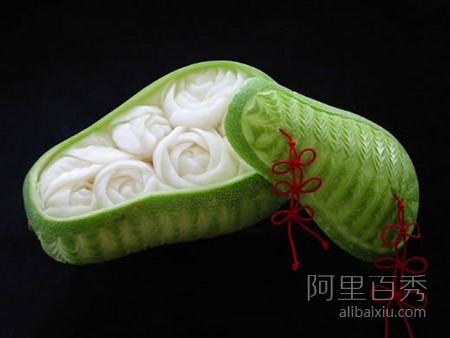 这样的西瓜你舍得吃么?--阿里百秀 这样的西瓜你舍得吃么?--阿里百秀